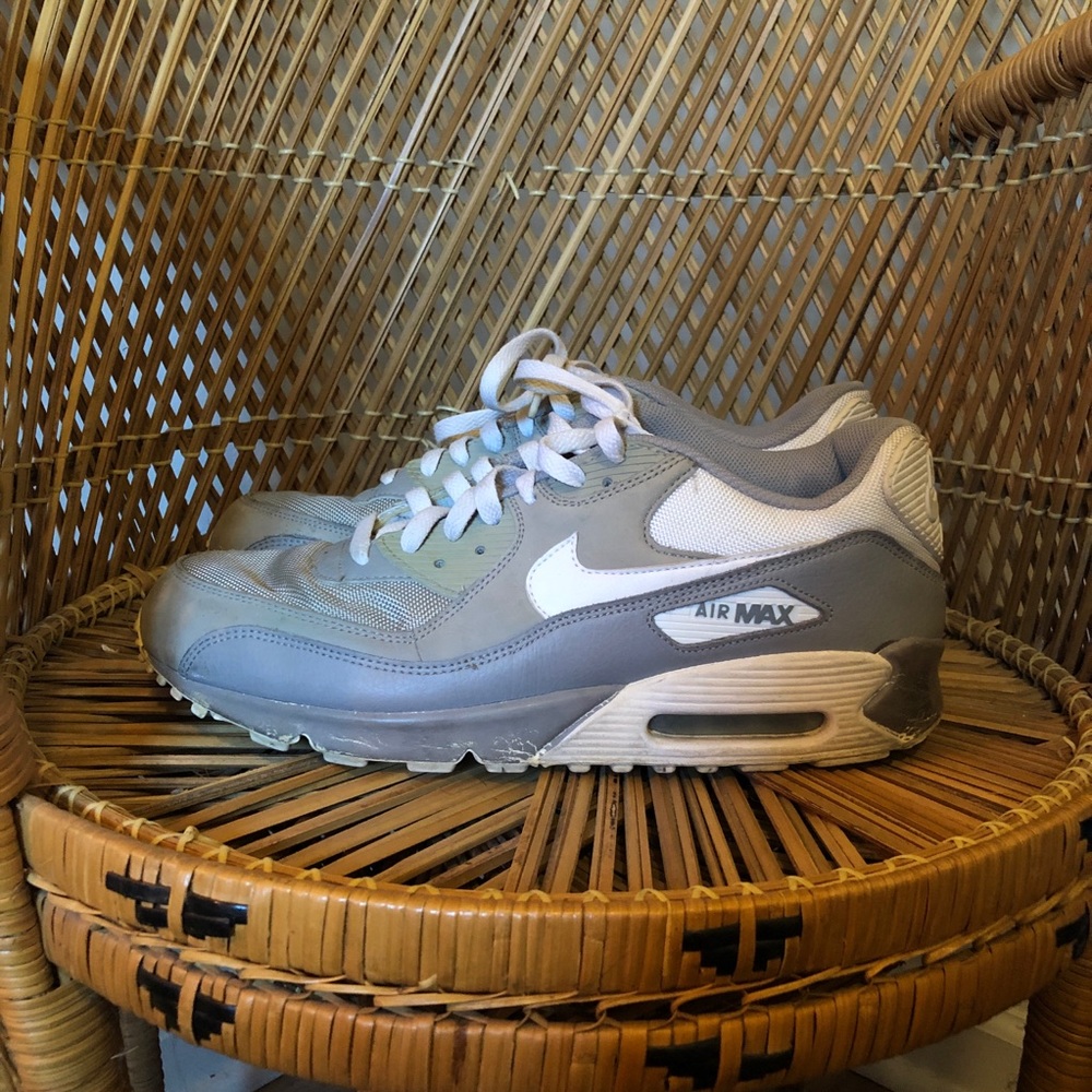 Nike Air Max / Size 12